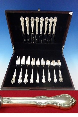 Southern Colonial by International Sterling Silver Flatware Set 8 Service 32 Pcs